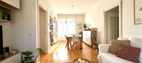2 bedrooms Apartment in Verbania, Italy No. 336279 2