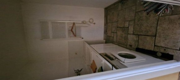 7-salle Appartement à Cuneo, Italy No. 47480 10