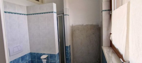 7-salle Appartement à Cuneo, Italy No. 47480 19