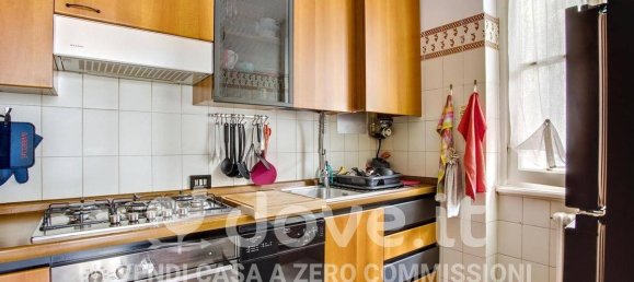 Apartamento de 2 dormitorios en Varese, Italy No. 302656 8
