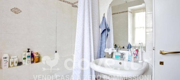 Apartamento de 2 dormitorios en Varese, Italy No. 302656 10