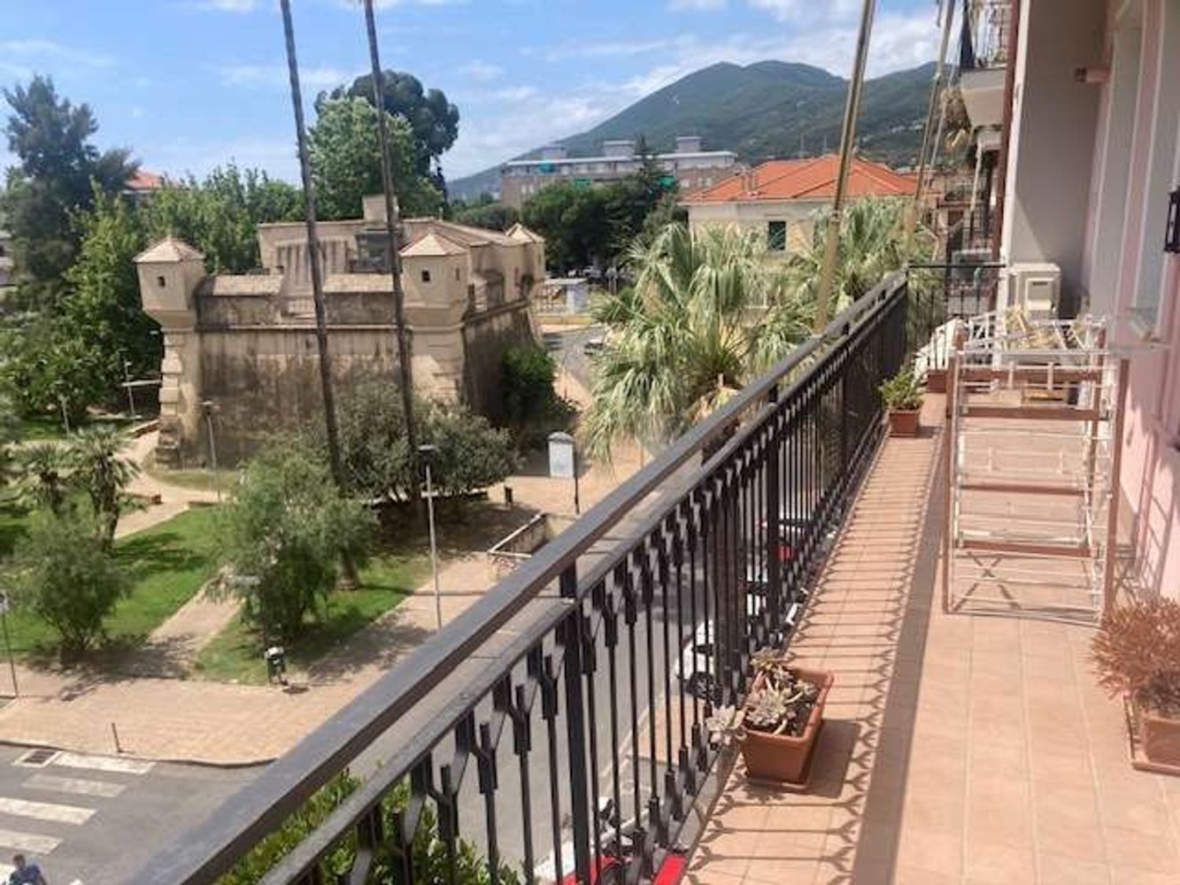 5-Zimmer Wohnung in Albenga, Italy, Nr. 300751