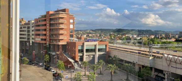 4 rooms Apartment in Pescara, Italy No. 22378 2