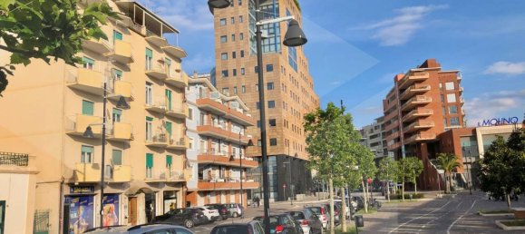 4 rooms Apartment in Pescara, Italy No. 22378 5