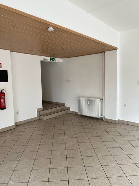 3غرفة عقار تجاري في Soest, Germany رقم 172135