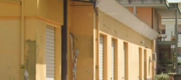 Gewerbliche Immobilie in Loreto Aprutino, Italy 79m², Nr. 312116 7