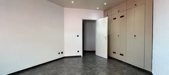 2 rooms Apartment in Wesel, Germany No. 316960 9