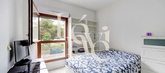 2 Schlafzimmer Wohnung in Ivry-sur-Seine, France, Nr. 350114 4