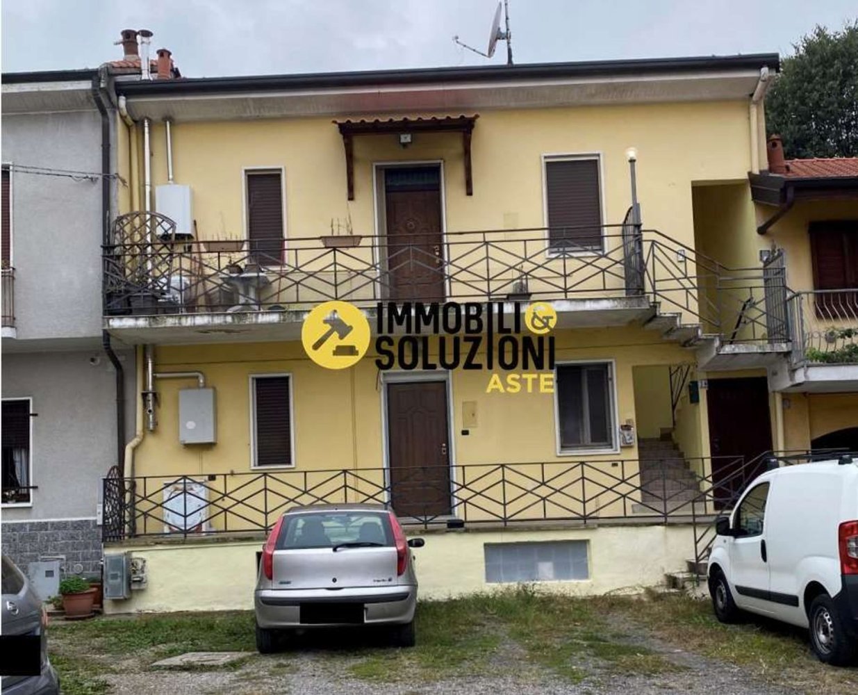 2-salle Appartement à Garbagnate Milanese, Italy No. 182638