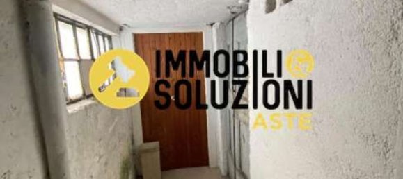 2-salle Appartement à Garbagnate Milanese, Italy No. 182638 30