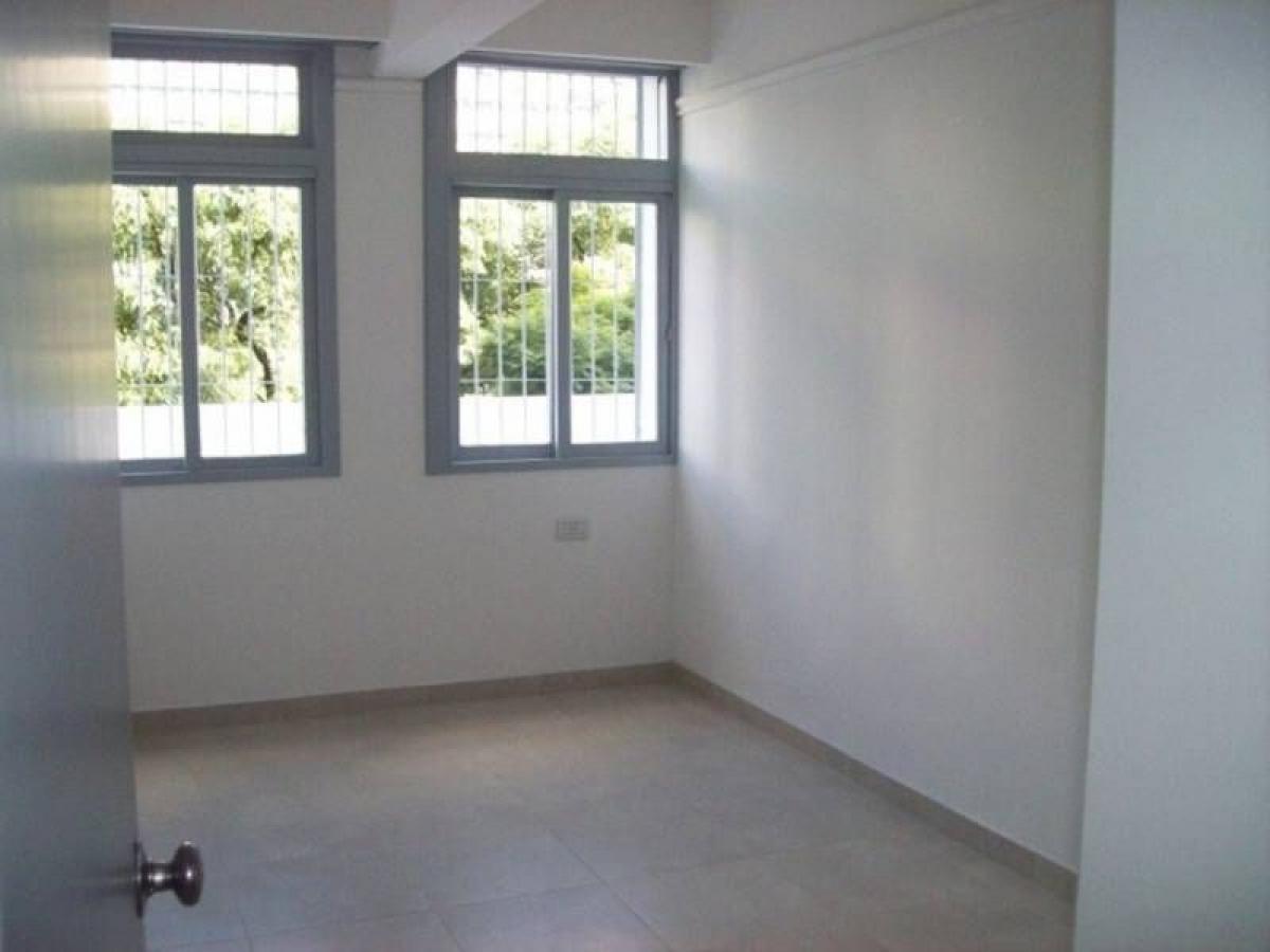 120m² Office in Buenos Aires, Argentina No. 104385