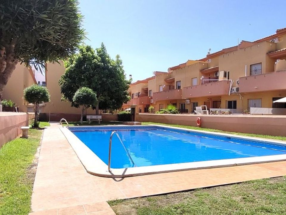 3 bedrooms Townhouse in Cabo Roig, Spain No. 200945