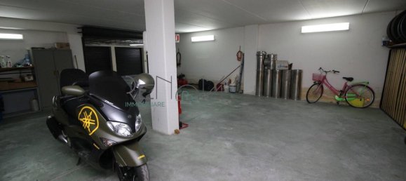 Гараж с 1 комнатой в Торторето, Италия № 177840 2