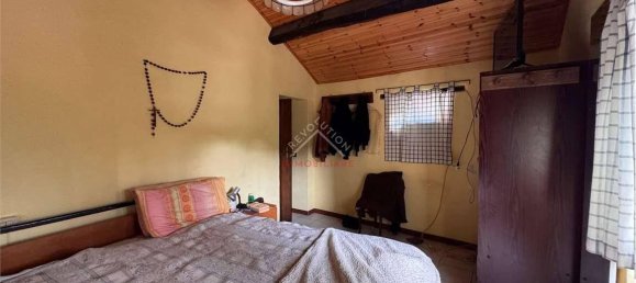 5-salle Appartement à Città di Castello, Italy No. 28185 17