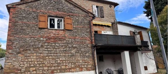 5-salle Appartement à Città di Castello, Italy No. 28185 27