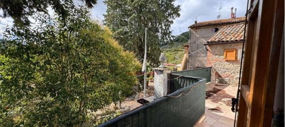 5-salle Appartement à Città di Castello, Italy No. 28185 6