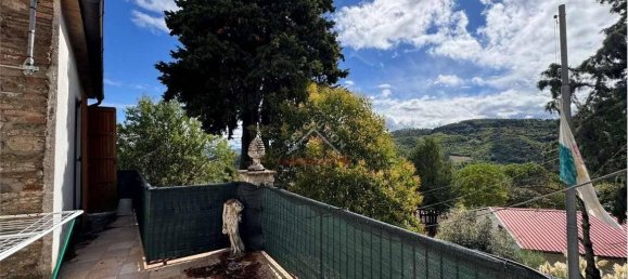 5-salle Appartement à Città di Castello, Italy No. 28185 8