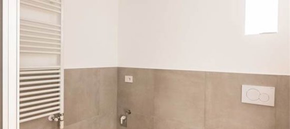 1 bedroom Apartment in Bergamo, Italy No. 283112 21