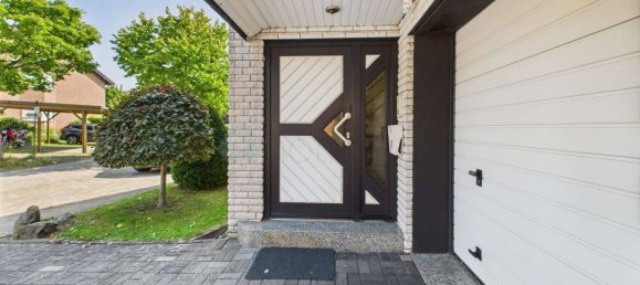 4 bedrooms Townhouse in Leverkusen, Germany No. 339404 2