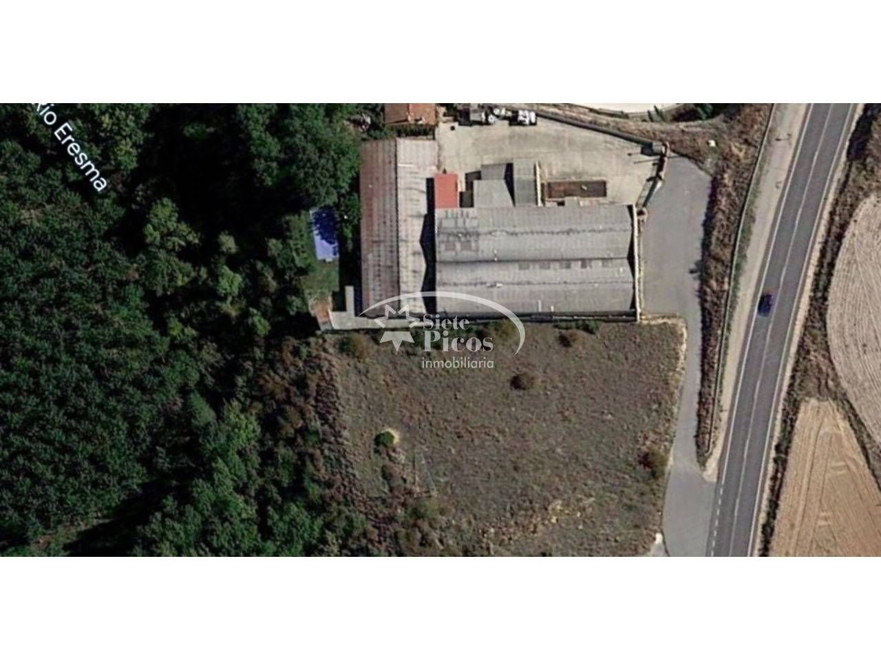 Almacén en Segovia, Spain 1900 m² No. 250185