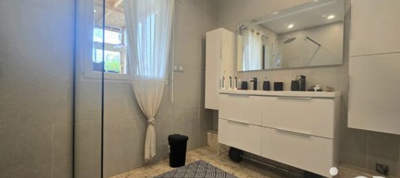 4 bedrooms House in Eure, France No. 356701 7