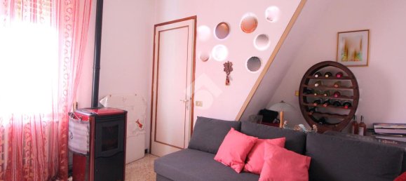 4 bedrooms House in Neviano degli Arduini, Italy No. 175676 5