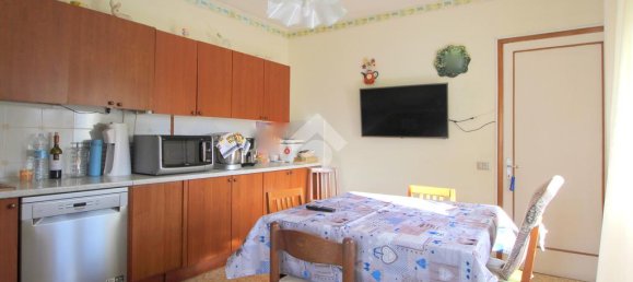 4 bedrooms House in Neviano degli Arduini, Italy No. 175676 3