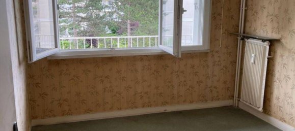 1 bedroom Apartment in Versailles, France No. 329941 6