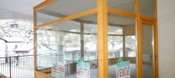 1 room Commercial property in Chiesa in Valmalenco, Italy No. 7295 2