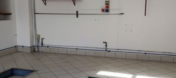 Gewerbliche Immobilie in Rovigo, Italy 160m², Nr. 333310 11