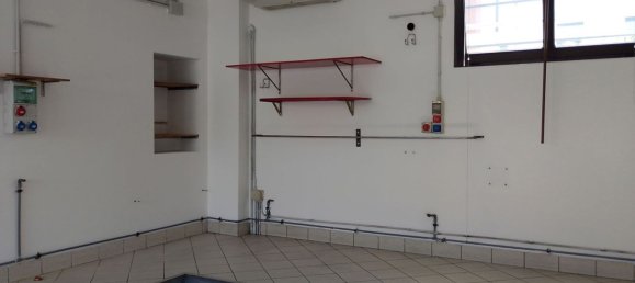 Gewerbliche Immobilie in Rovigo, Italy 160m², Nr. 333310 9