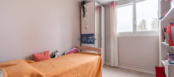 3 chambres Duplex à Fontenay-sous-Bois, France No. 108103 6