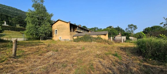 3 bedrooms Villa in Cumiana, Italy No. 381151 10