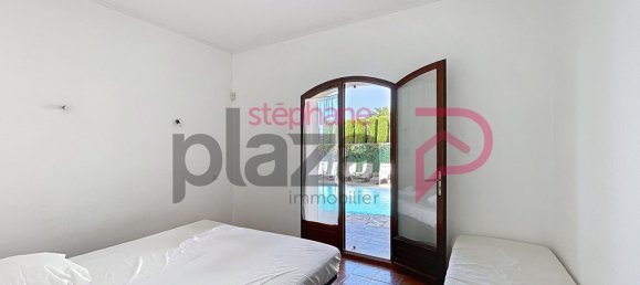 5 bedrooms Villa in Saint-Cyr-sur-Mer, France No. 294951 9