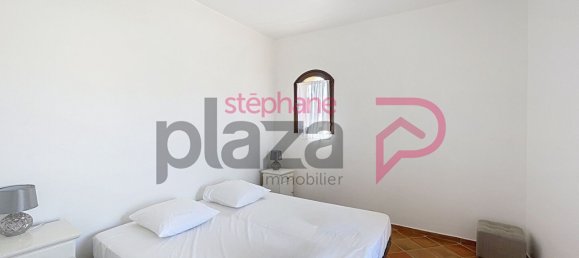 5 bedrooms Villa in Saint-Cyr-sur-Mer, France No. 294951 14