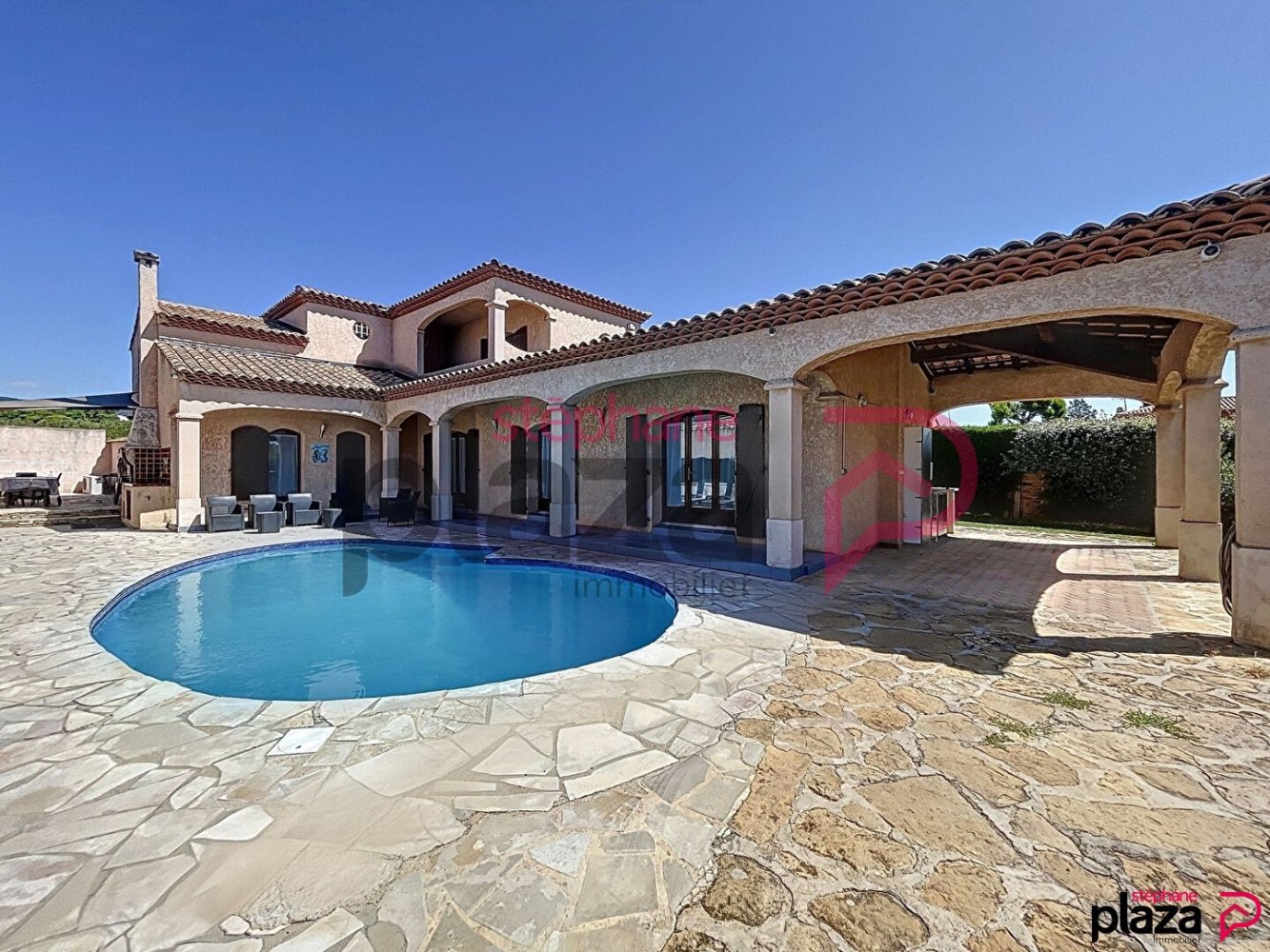 5 bedrooms Villa in Saint-Cyr-sur-Mer, France No. 294951