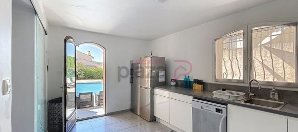 5 bedrooms Villa in Saint-Cyr-sur-Mer, France No. 294951 7