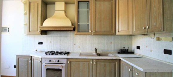 2 Schlafzimmer Wohnung in Fermo, Italy, Nr. 165099 4