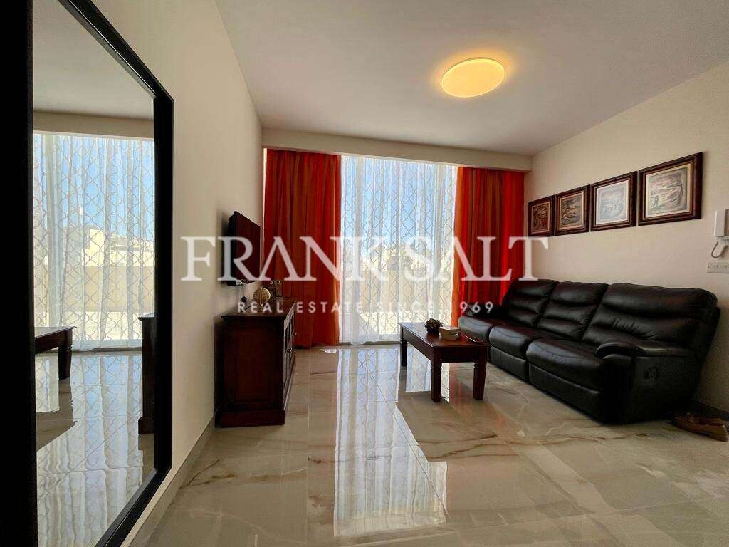3 bedrooms Penthouse in Marsaxlokk, Malta No. 11112