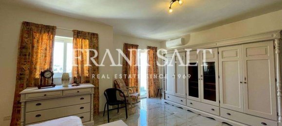 3 bedrooms Penthouse in Marsaxlokk, Malta No. 11112 17