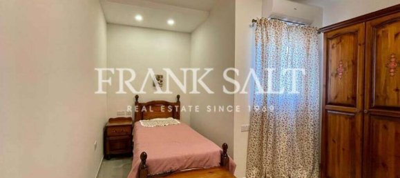 3 bedrooms Penthouse in Marsaxlokk, Malta No. 11112 10