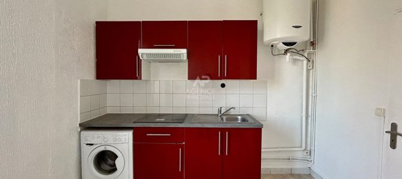 1 bedroom Apartment in Poissy, France No. 171256 6