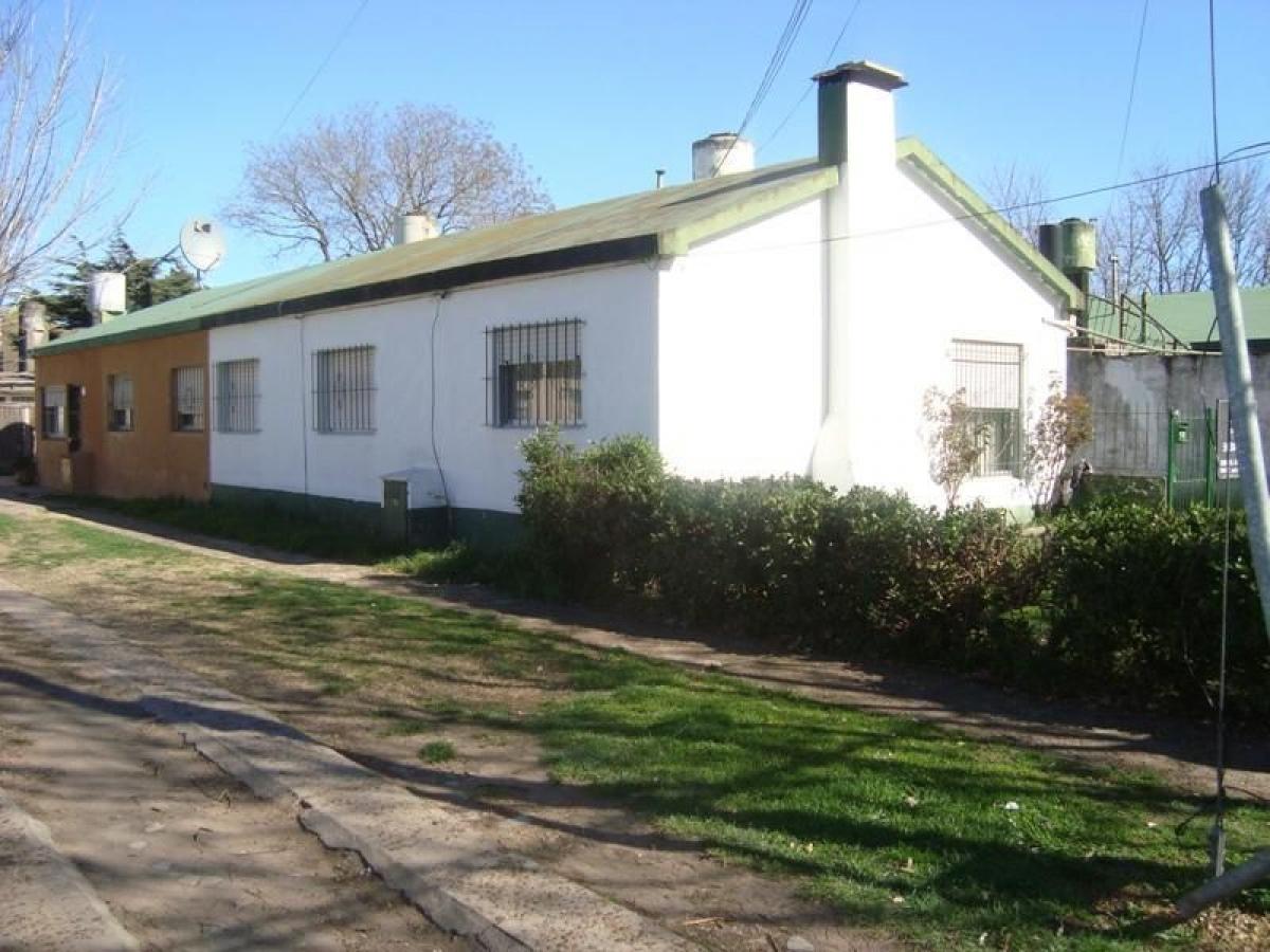 2 bedrooms House in Mar del Plata, Argentina No. 65421