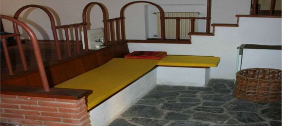 5 rooms Apartment in Vellezzo Bellini, Italy No. 288513 12