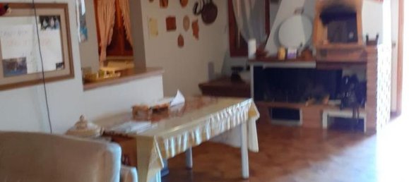 15 rooms Apartment in Marliana, Italy No. 233654 6