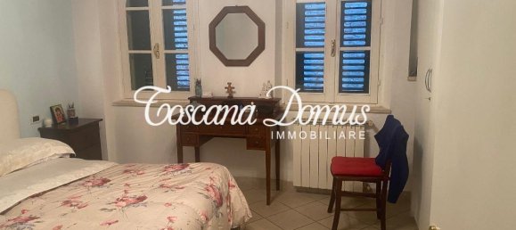 Квартира с 2 комнатами в Сиена, Италия № 18018 4