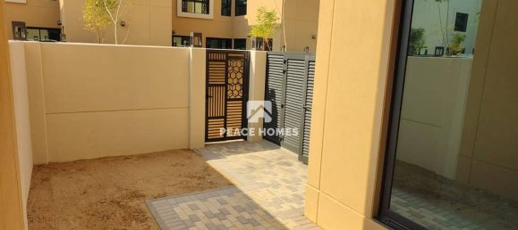 Таунхаус с 3 спальнями в Аль-Рахмания, ОАЭ № 16809 12