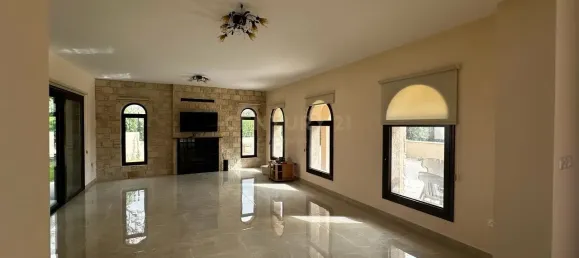 Villa de 3 dormitorios en Paramytha, Cyprus No. 4569 3