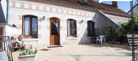 8 غرف نوم فيلا في Romorantin-Lanthenay, France رقم 82019 3