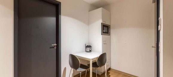 Apartamento de 2 dormitorios en Frankfurt am Main, Germany No. 28065 10